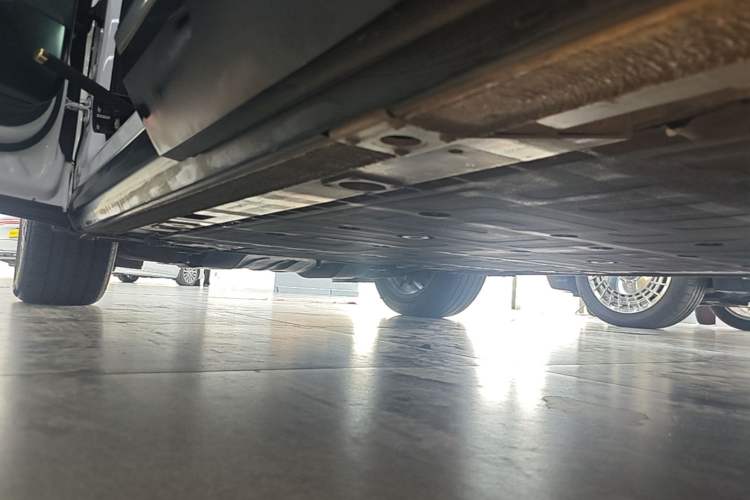 Used Nio EC6 2020 615 km Performance Edition Left Side Sill