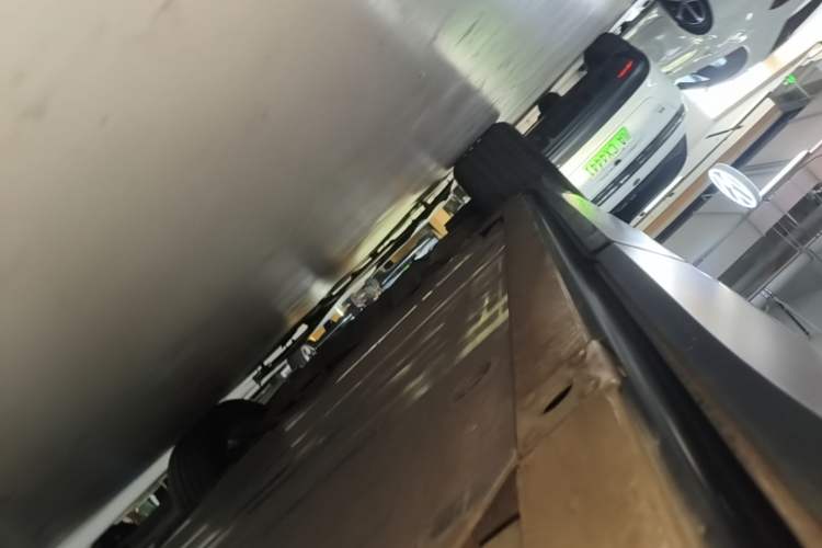 Used Nio EC6 2020 430 km Sport Version Left Side Sill