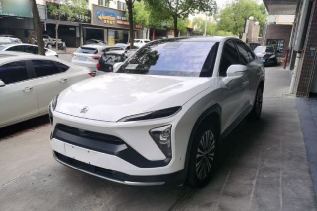 Used Nio EC6 2020 615 km Signature Edition