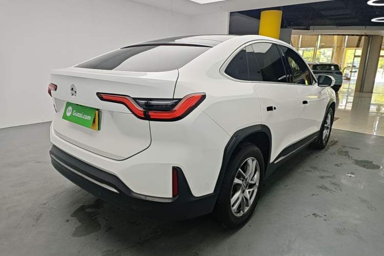 Used Nio EC6 2020 430 km Sport Version Rear Right 45 Deg