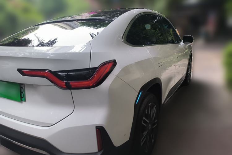 Used Nio EC6 2020 465 km Sport Edition Rear Right 45 Deg