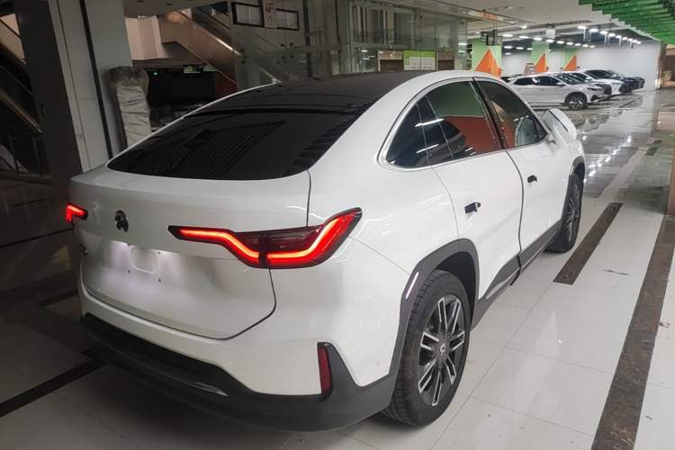 Used Nio EC6 2020 440 km Performance Version Rear Right 45 Deg