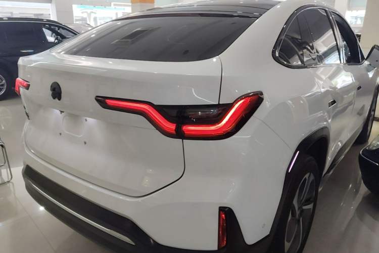 Used Nio EC6 2020 430 km Sport Version Rear Right 45 Deg