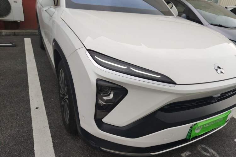 Used Nio EC6 2020 605 km Sport Edition Right Front Headlight