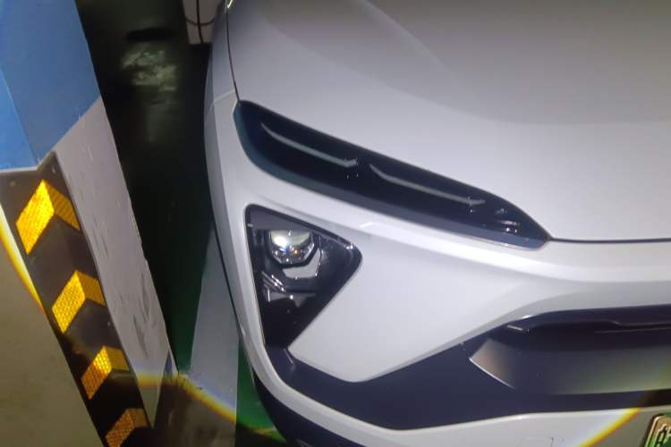 Used Nio EC6 2020 440 km Performance Version Right Front Headlight