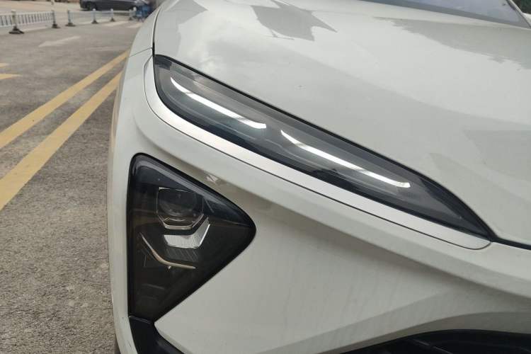 Used Nio EC6 2020 440 km Performance Version Right Front Headlight