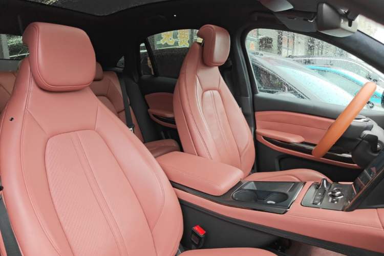 Used Nio EC6 2020 605 km Sport Edition Right Front Seat