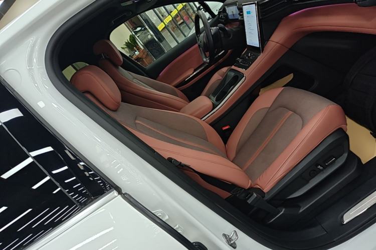 Used Nio EC6 2020 615 km Performance Edition Right Front Seat