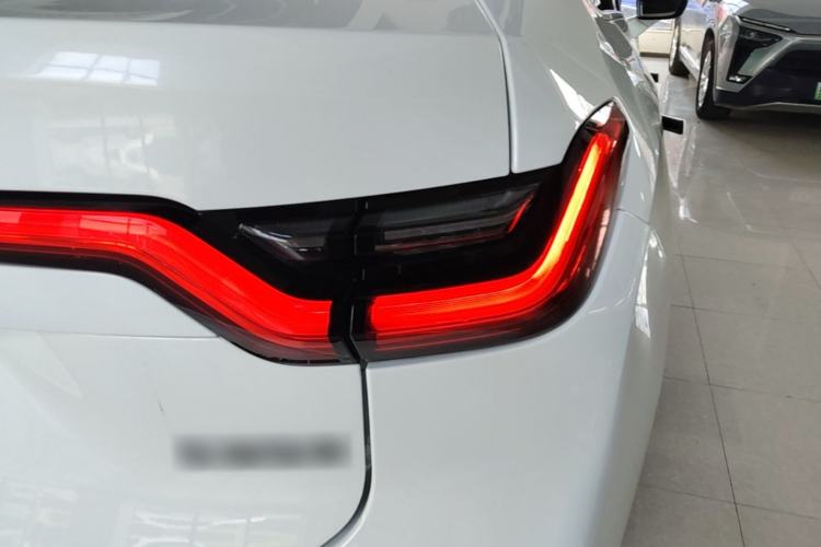 Used Nio EC6 2020 430 km Sport Version Right Rear Taillight