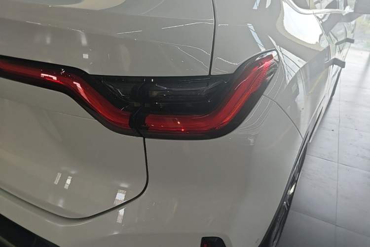 Used Nio EC6 2020 615 km Performance Edition Right Rear Taillight