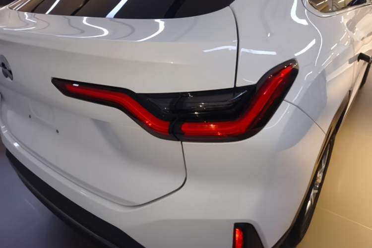Used Nio EC6 2020 465 km Sport Edition Right Rear Taillight
