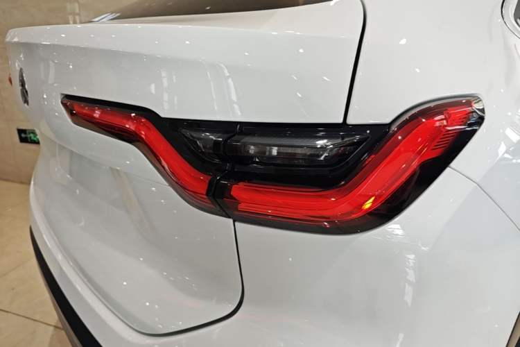 Used Nio EC6 2020 430 km Sport Version Right Rear Taillight
