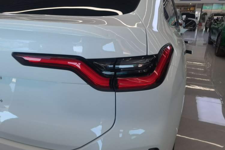 Used Nio EC6 2020 430 km Sport Version Right Rear Taillight