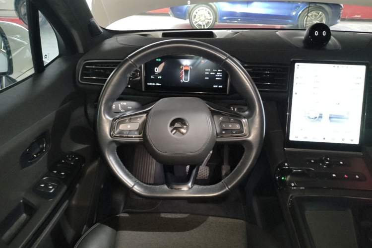 Used Nio EC6 2020 605 km Sport Edition Steering Wheel