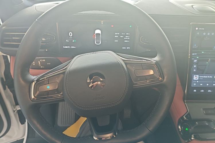 Used Nio EC6 2020 615 km Performance Edition Steering Wheel