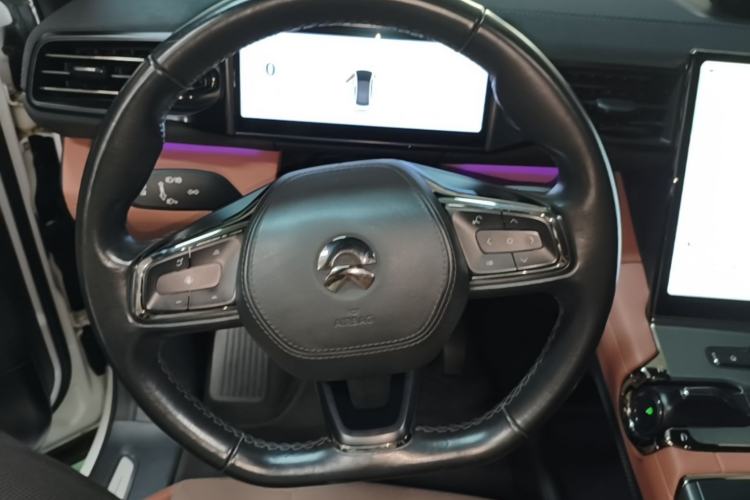 Used Nio EC6 2020 615 km Performance Edition Steering Wheel