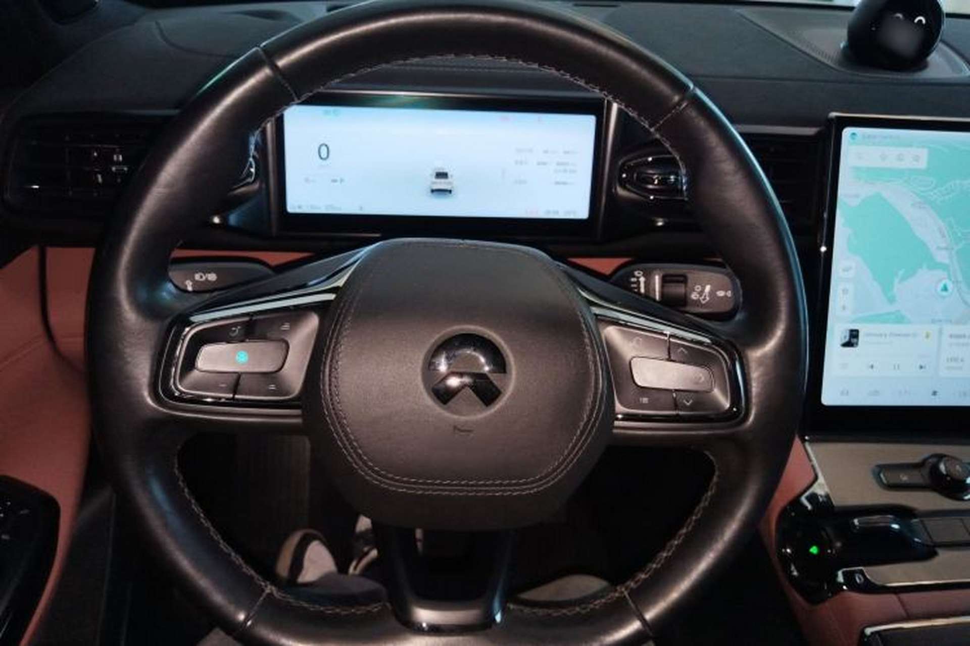 Used Nio EC6 2020 605 km Sport Edition Steering Wheel