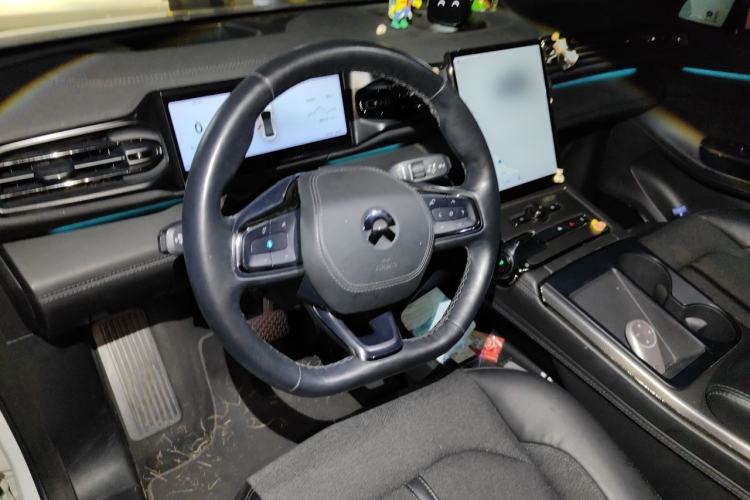 Used Nio EC6 2020 440KM Signature Edition Steering Wheel