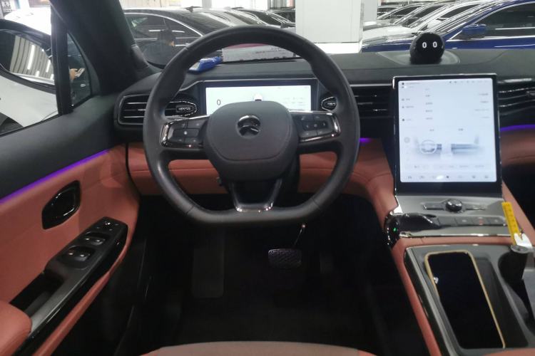 Used Nio EC6 2020 605 km Sport Edition Steering Wheel