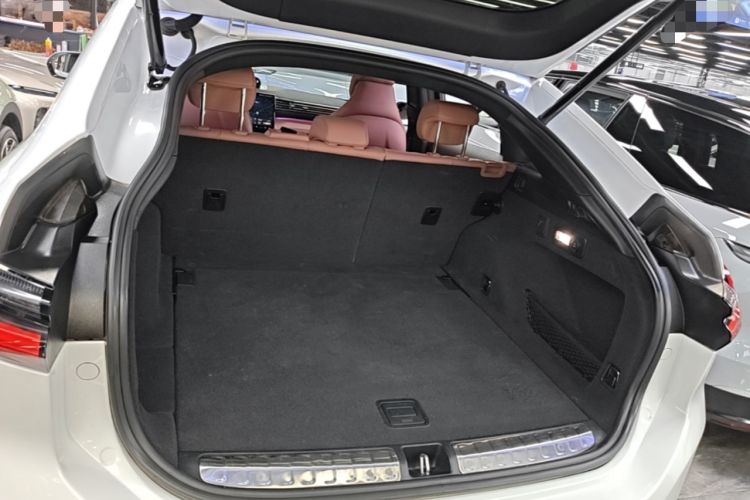 Used Nio EC6 2020 430 km Sport Version Trunk