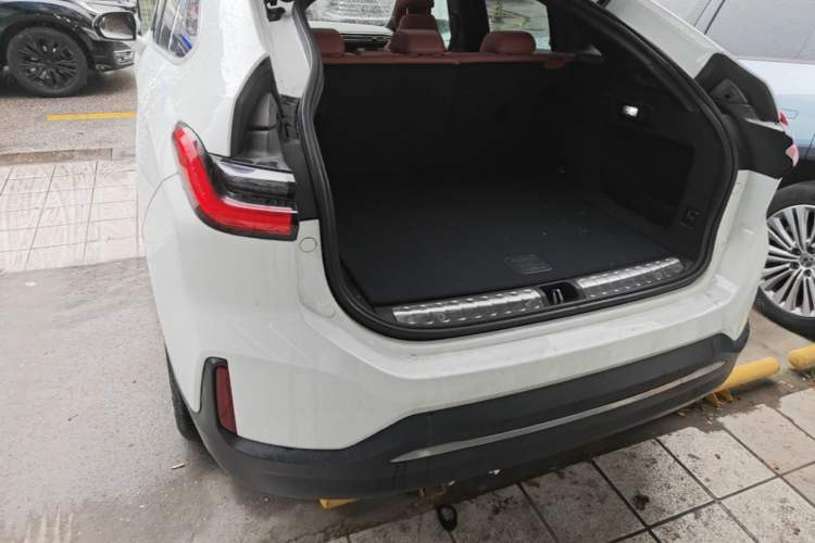 Used Nio EC6 2020 605 km Sport Edition Trunk