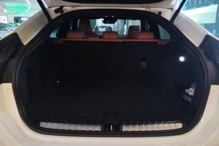 Used Nio EC6 2020 605 km Sport Edition Trunk