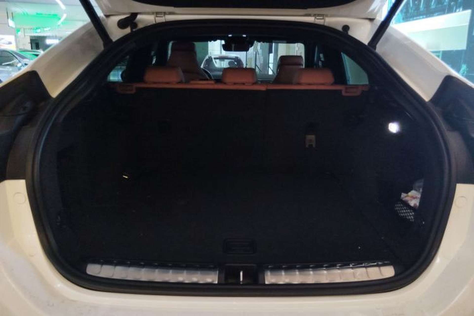 Used Nio EC6 2020 605 km Sport Edition Trunk