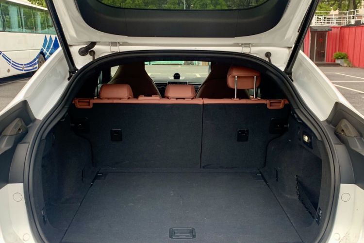 Used Nio EC6 2020 605 km Sport Edition Trunk