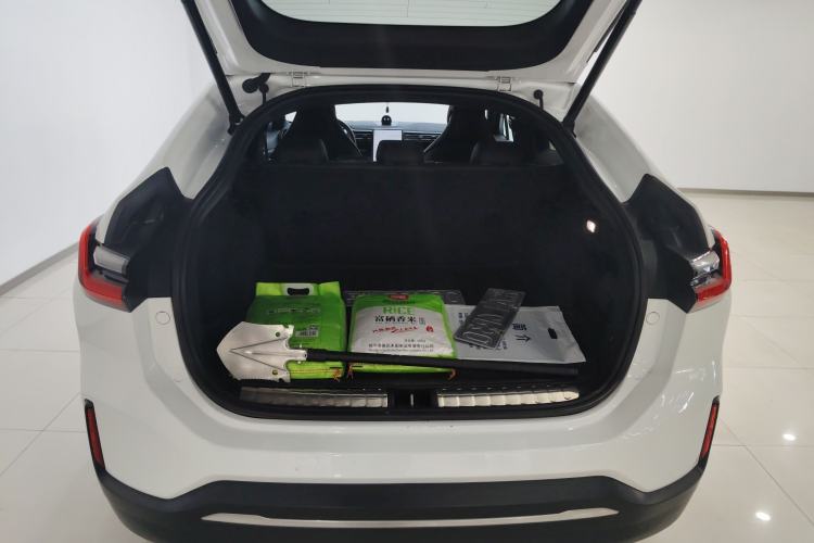 Used Nio EC6 2020 605 km Sport Edition Trunk