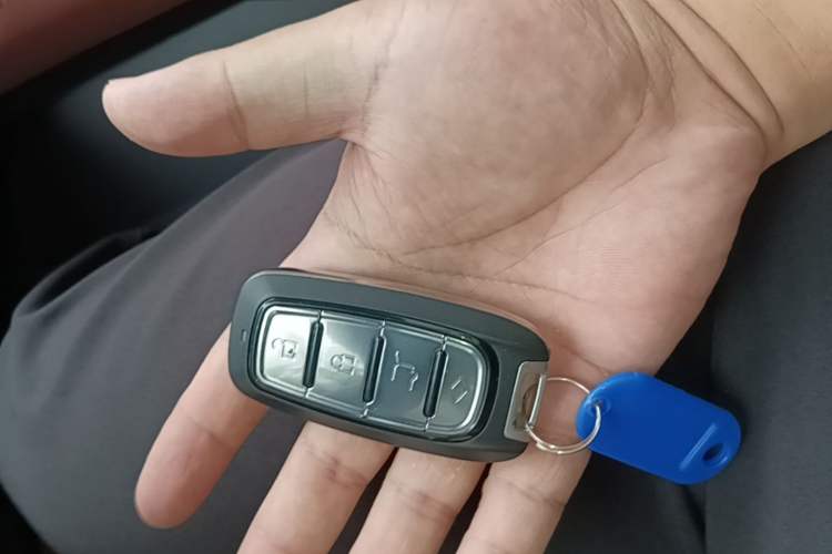 Used Nio EC6 2020 605 km Sport Edition Vehicle Key