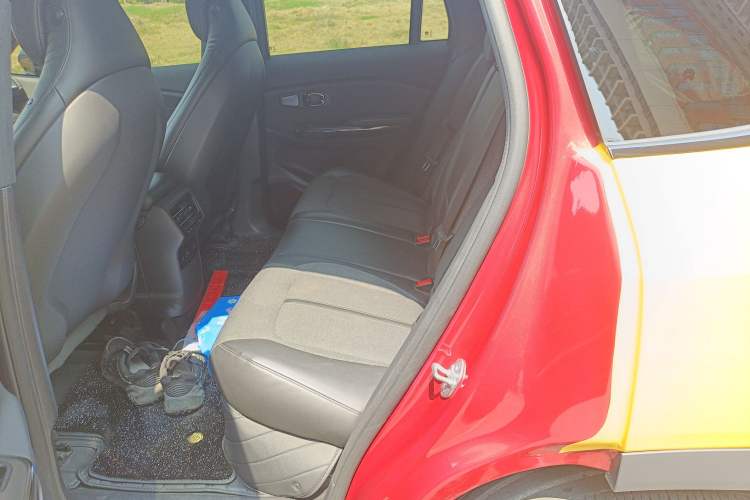 Used Nio EC6 2020 605 km Sport Edition Left Rear Seat