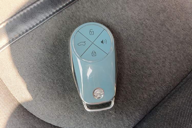 Used Nio EC6 2020 605 km Sport Edition Vehicle Key
