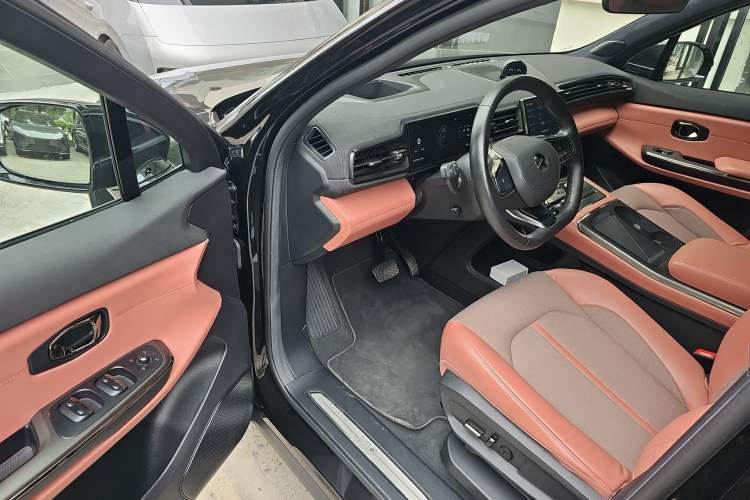 Used Nio EC6 2022 75 kWh Sport Edition Driver Seat