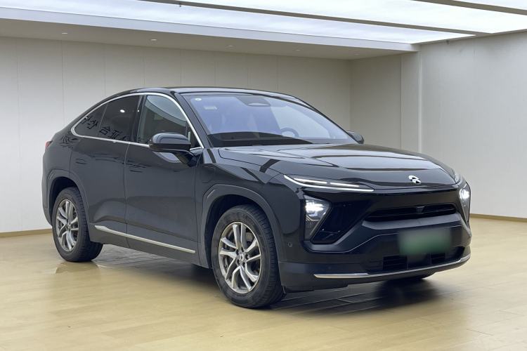Used Nio EC6 2022 75 kWh Sport Edition Front Right 45 Deg