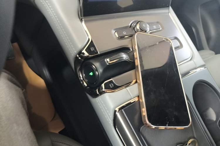 Used Nio EC6 2022 100kWh Sport Edition Gear Lever