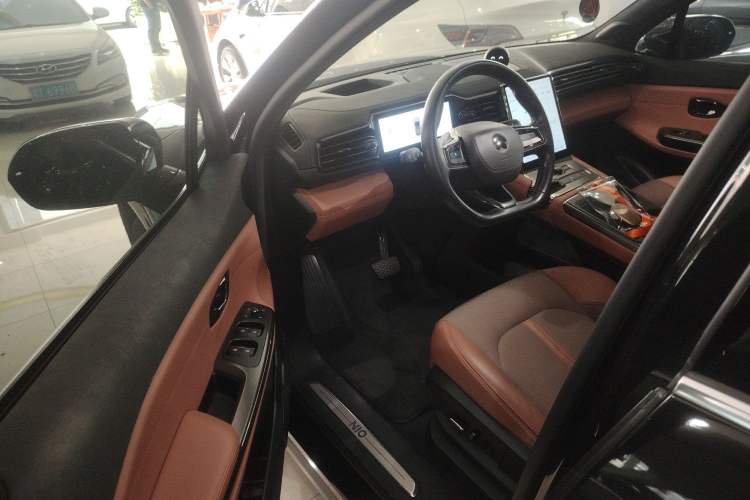 Used Nio EC6 2022 75 kWh Sport Edition Interior 3