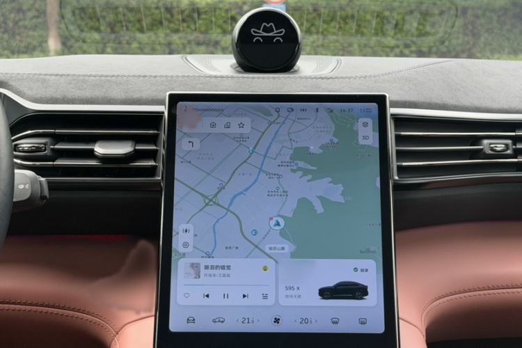Used Nio EC6 2022 75 kWh Sport Edition Interior 5