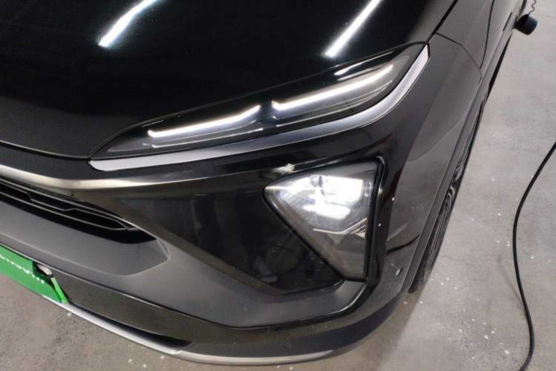 Used Nio EC6 2022 75 kWh Sport Edition Left Front Headlight