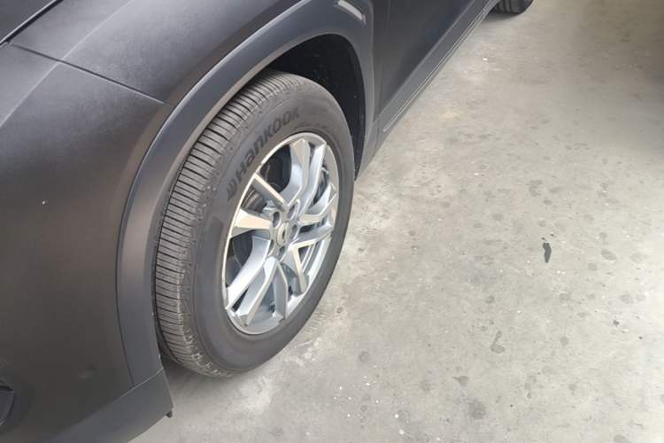 Used Nio EC6 2022 100kWh Sport Edition Left Front Wheel Hub