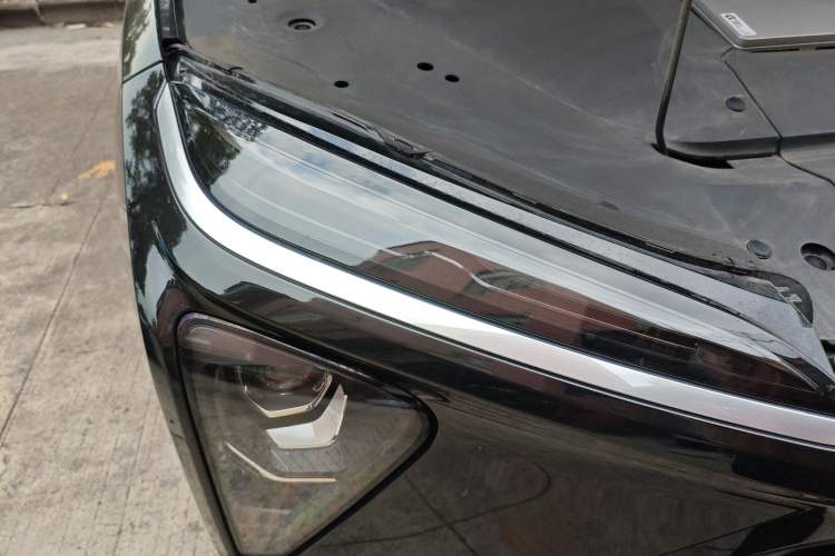 Used Nio EC6 2022 75 kWh Sport Edition Right Front Headlight