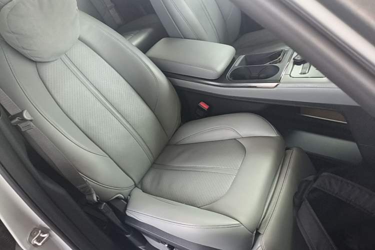 Used Nio EC6 2022 100kWh Sport Edition Right Front Seat