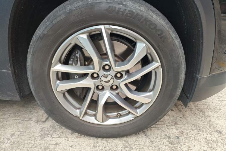 Used Nio EC6 2022 75 kWh Sport Edition Right Front Wheel Hub