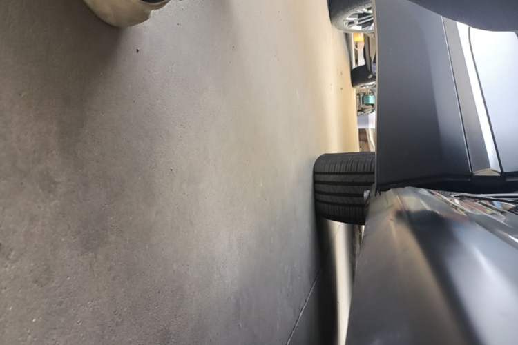 Used Nio EC6 2022 100kWh Sport Edition Right Side Sill