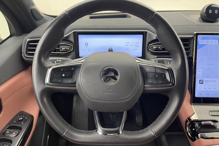 Used Nio EC6 2022 75 kWh Sport Edition Steering Wheel