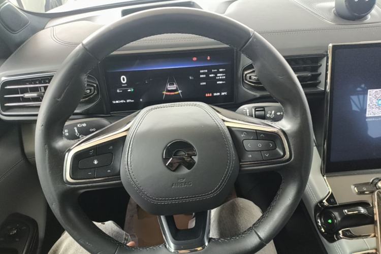 Used Nio EC6 2022 100kWh Sport Edition Steering Wheel