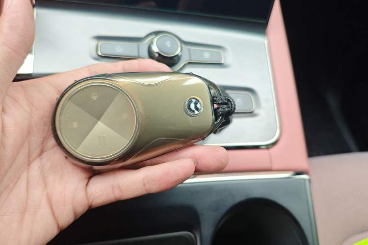 Used Nio EC6 2022 75 kWh Sport Edition Vehicle Key