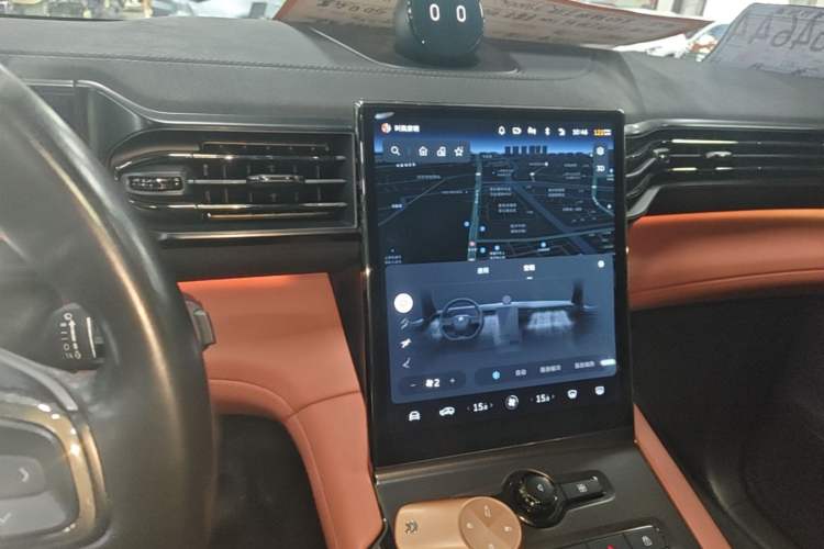 Used Nio EC6 2022 75 kWh Performance Version Audio And AC Panel