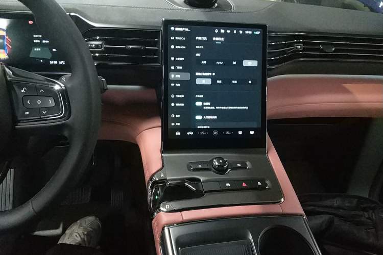 Used Nio EC6 2022 75 kWh Sport Edition Audio And AC Panel