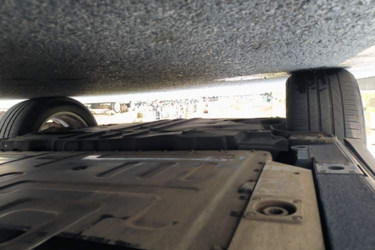 Used Nio EC6 2022 75 kWh Sport Edition Chassis Rear Right