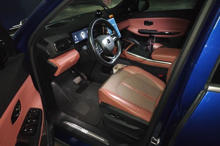 Used Nio EC6 2022 75 kWh Performance Version Driver Seat